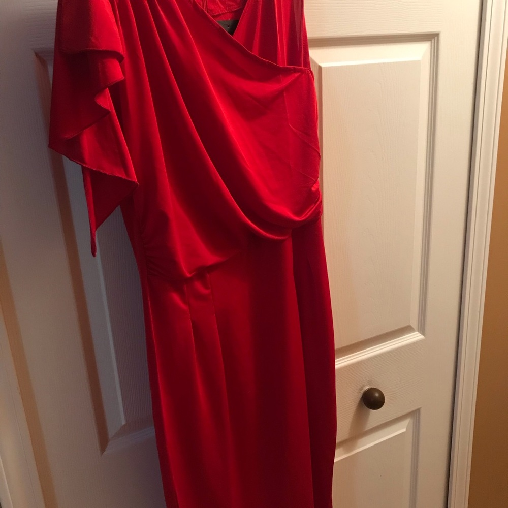 Dress - Picture 4 of 5